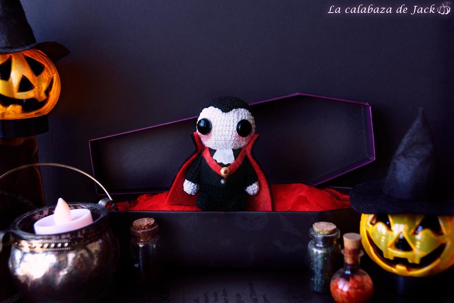 Dracula Amigurumi - La Calabaza de Jack