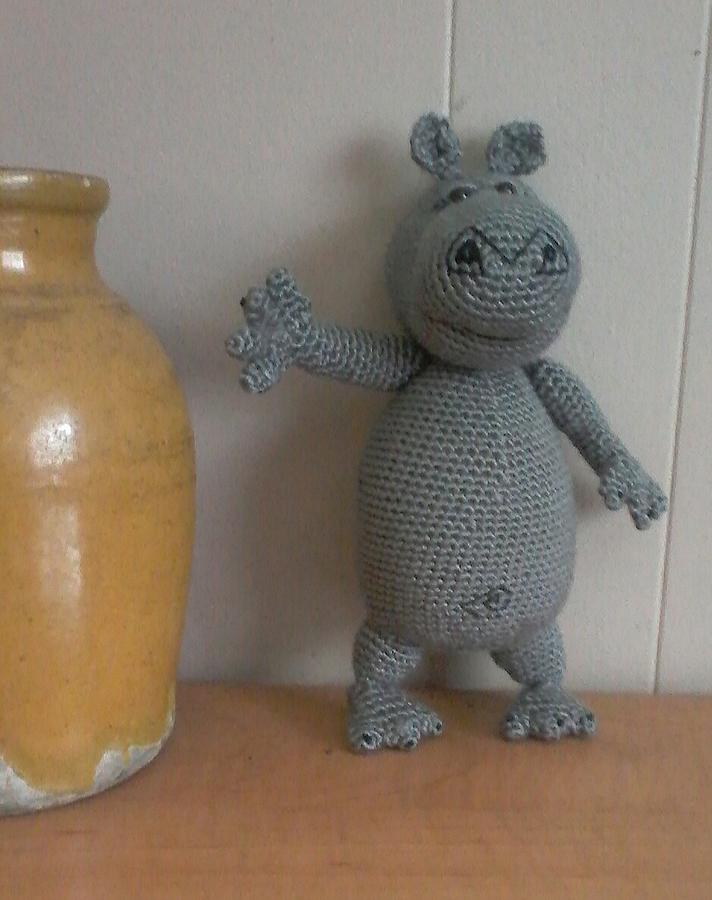 Crochet Gloria from Madagascar