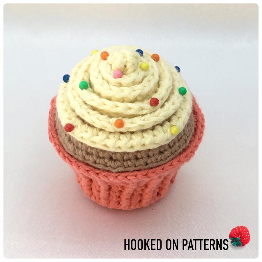 Cupcake Pin Cushions