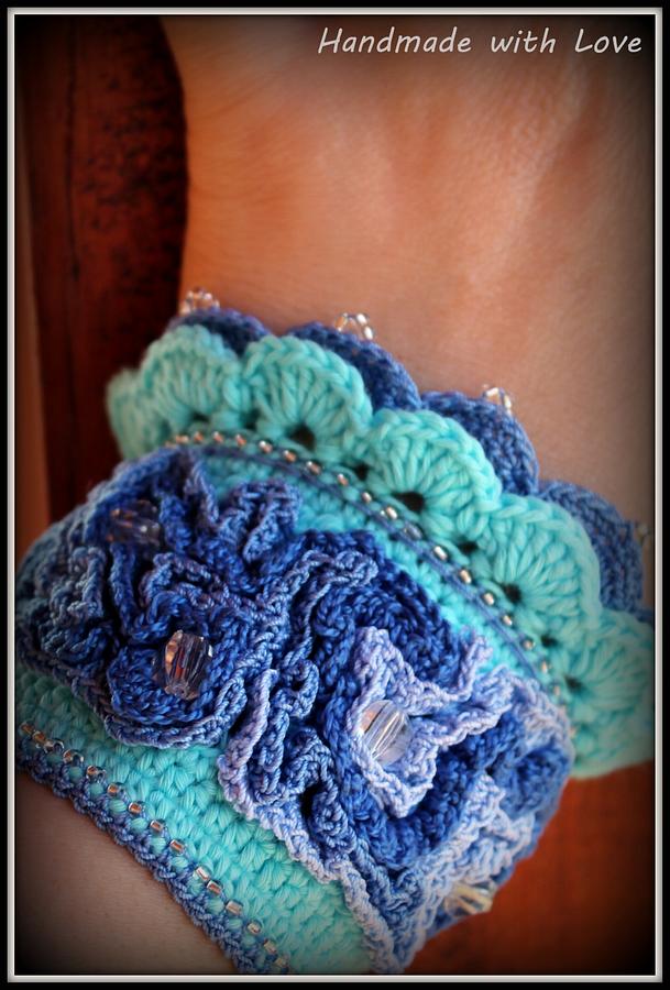 Crochet cuff bracelet in sea colors