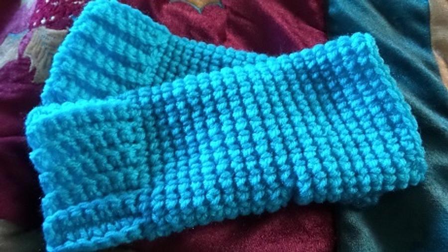 Teal short fingerless mittons for hubby