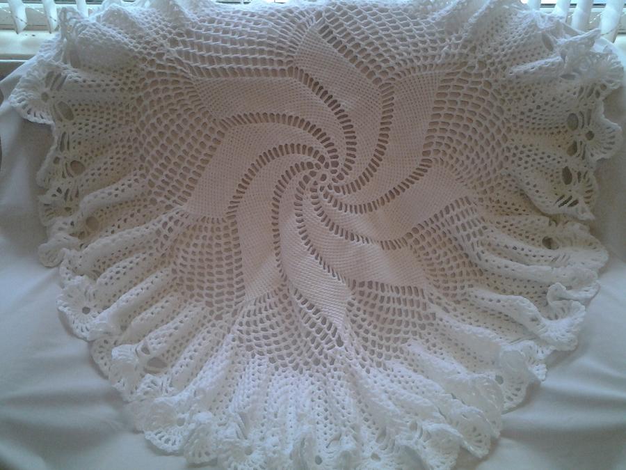 Windmill design circular baby shawl