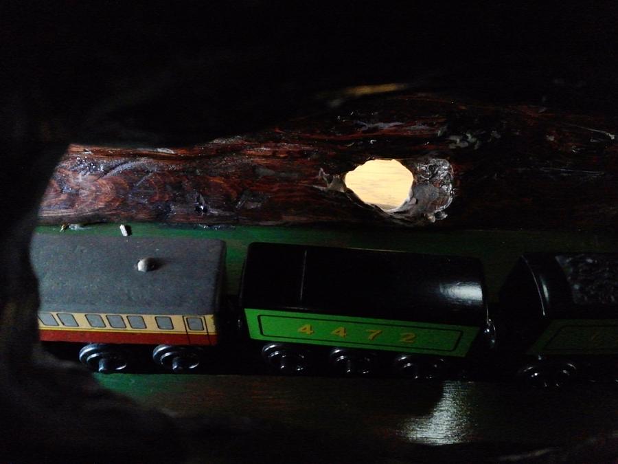 Thomas and Friends Tree Tunnel 
