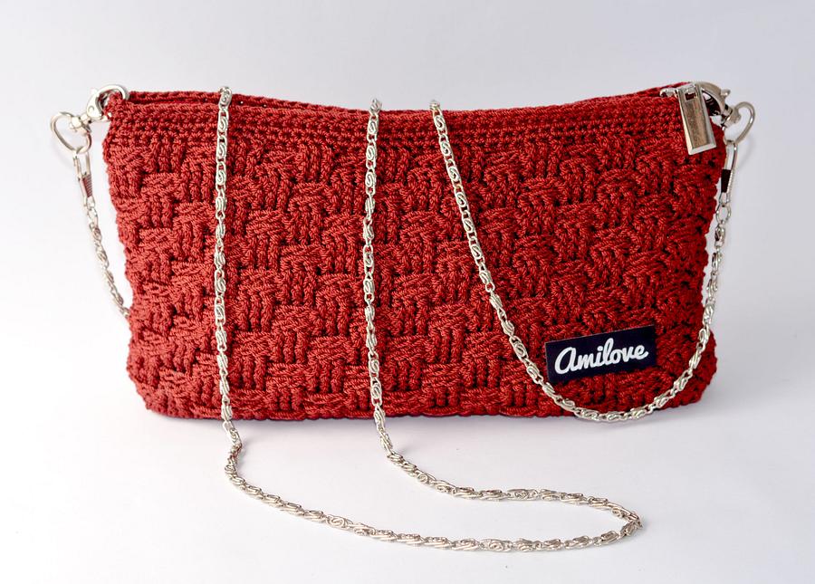 favorite clutch by amilove