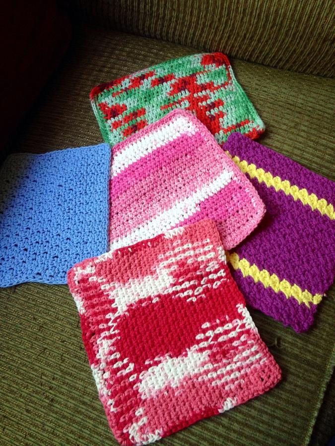 More dishcloths for my "creating for a cause" project...