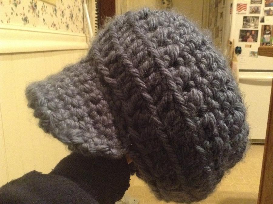 Slouchy peaked cap