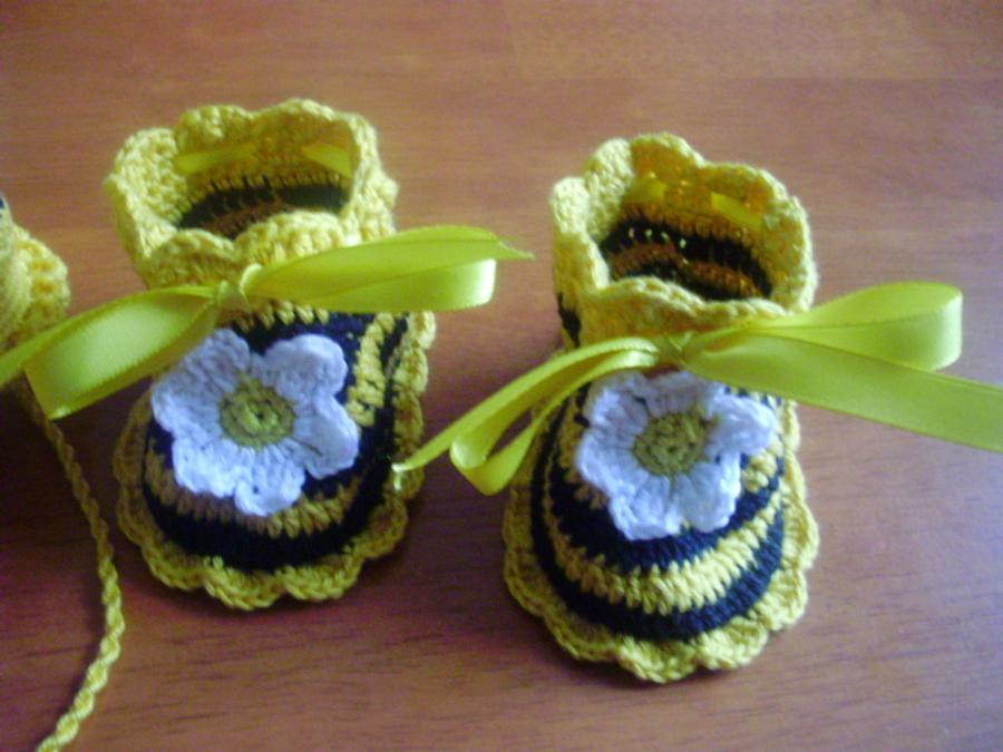 Bumble-bee set