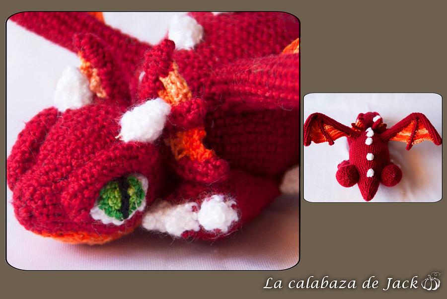 Red crochet dragon - La Calabaza de Jack