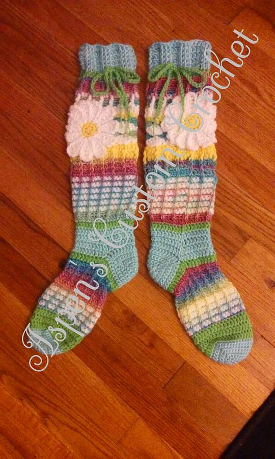 Free spirit knee high slipper socks