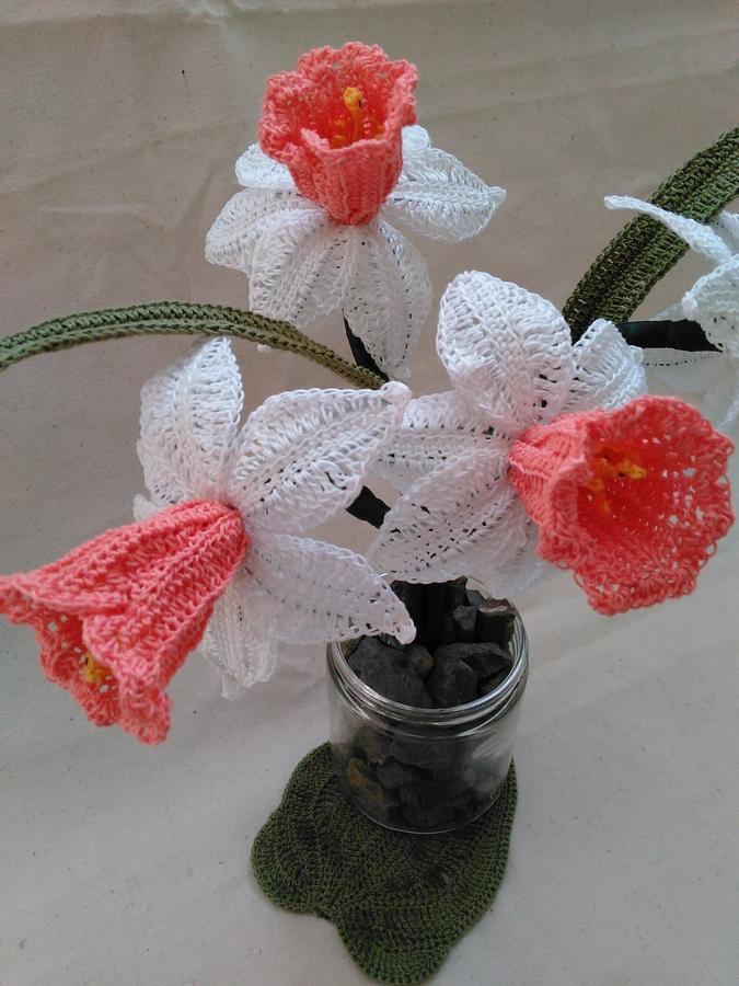 Crochet Cotinga Daffodils (Pink Species)