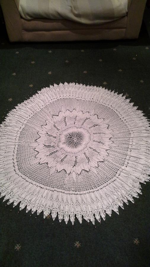 vintage rose shawl