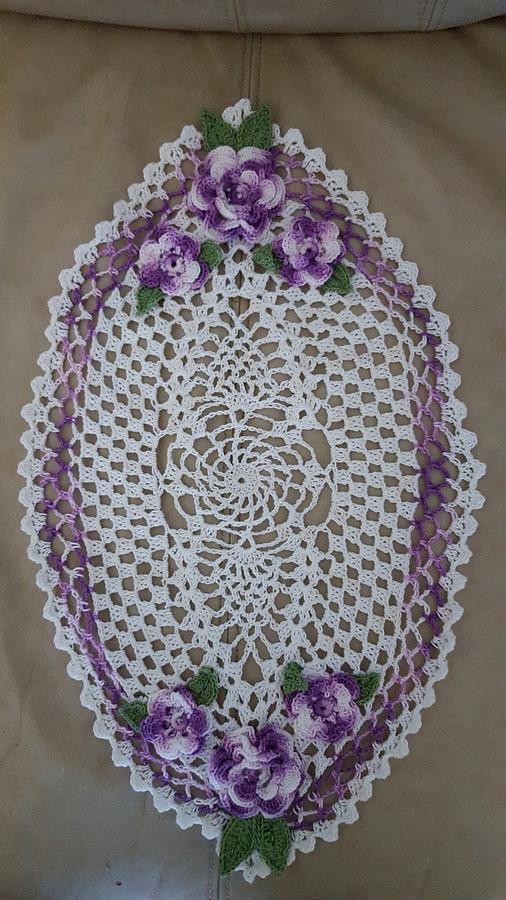 Pineapple and Irish rose doily1