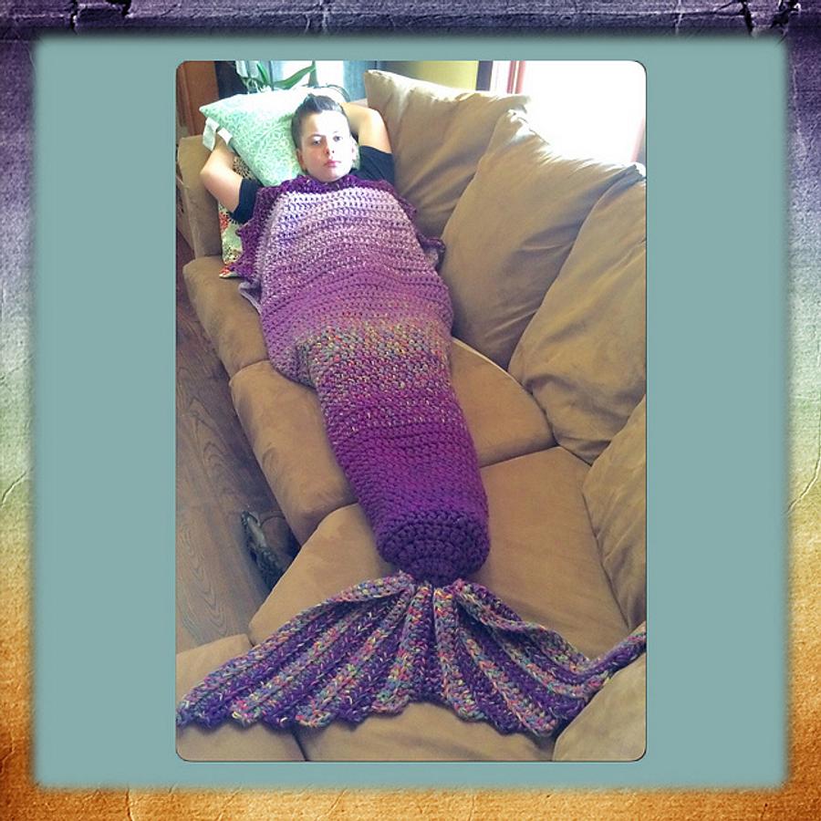 Adult Mermaid Tail Blanket