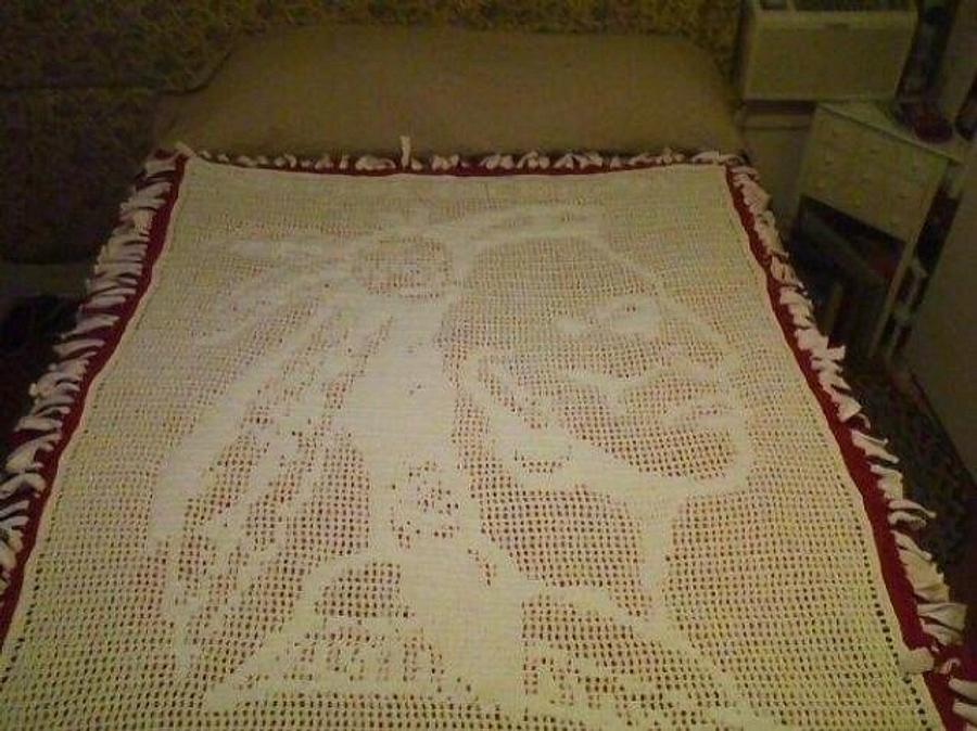 More filet crochet