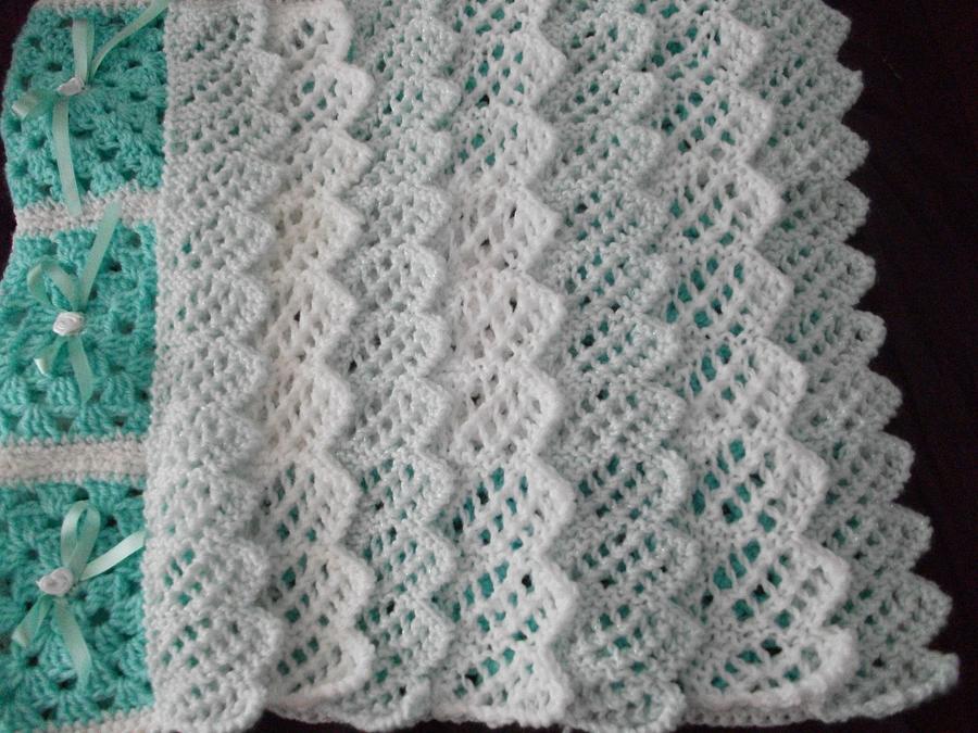 mint frills blanket