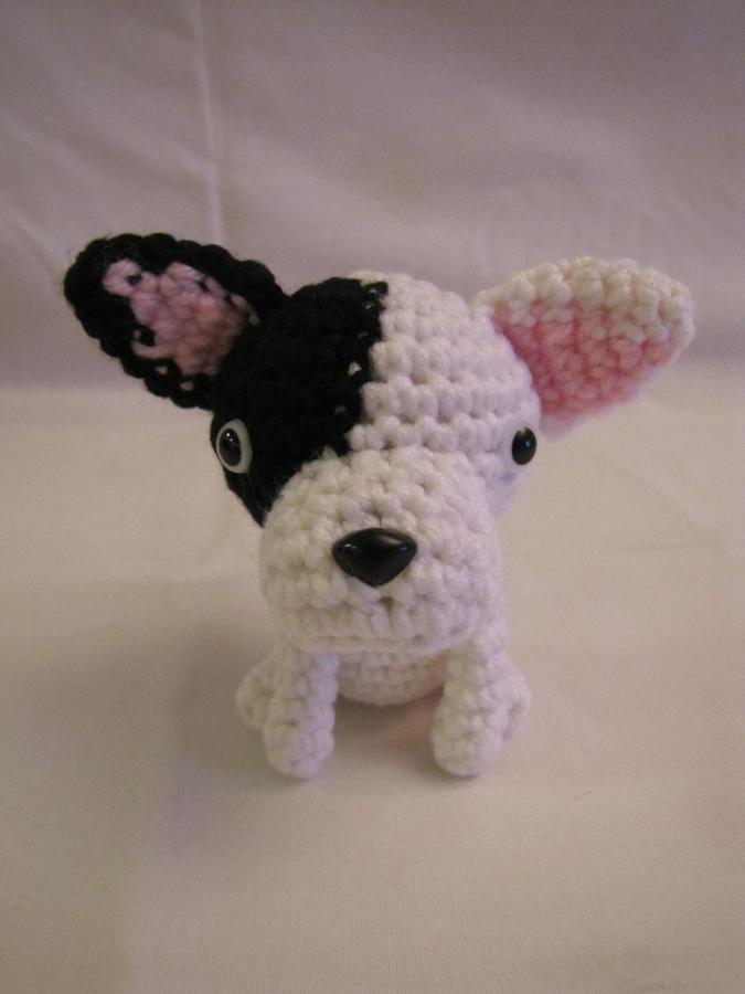 FRENCH BULLDOG