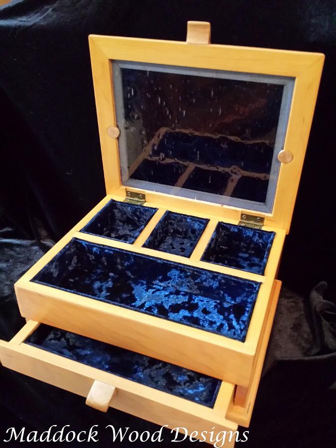 Jewelry Box "Blue Gem"