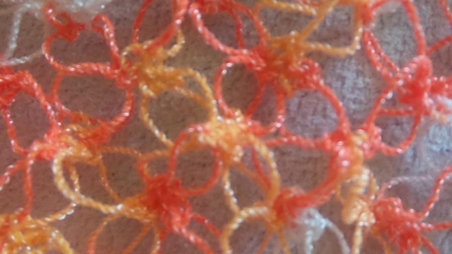 Varigated Orange Solomon's Knot