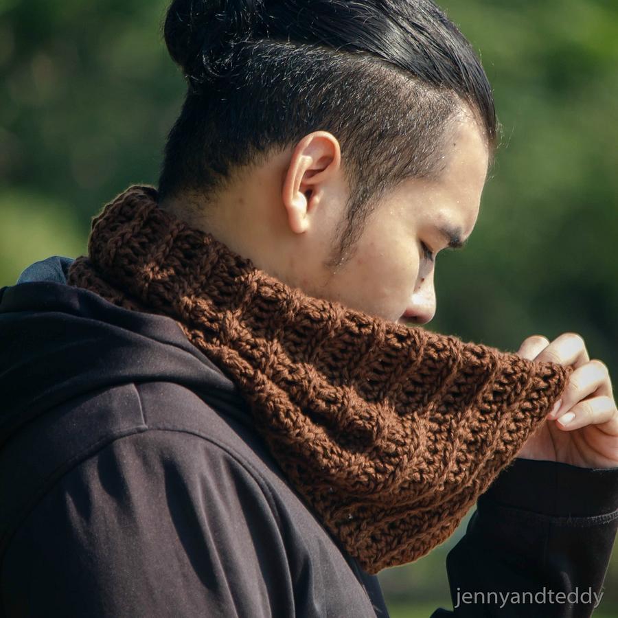 latte neck warmer cowl