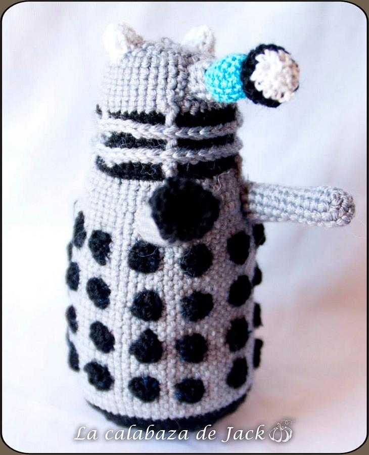 Dalek Amigurumi - Doctor Who - La Calabaza de Jack