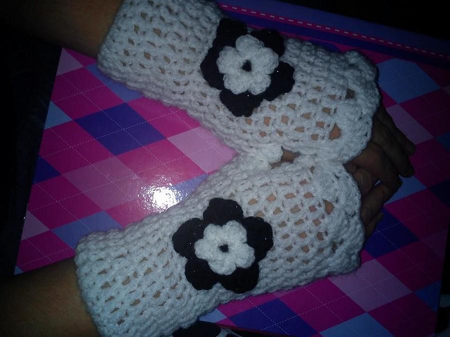 Fingerless gloves