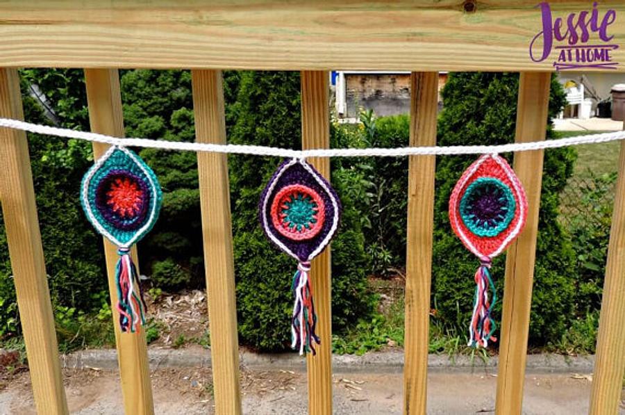 Retro Ornament Bunting