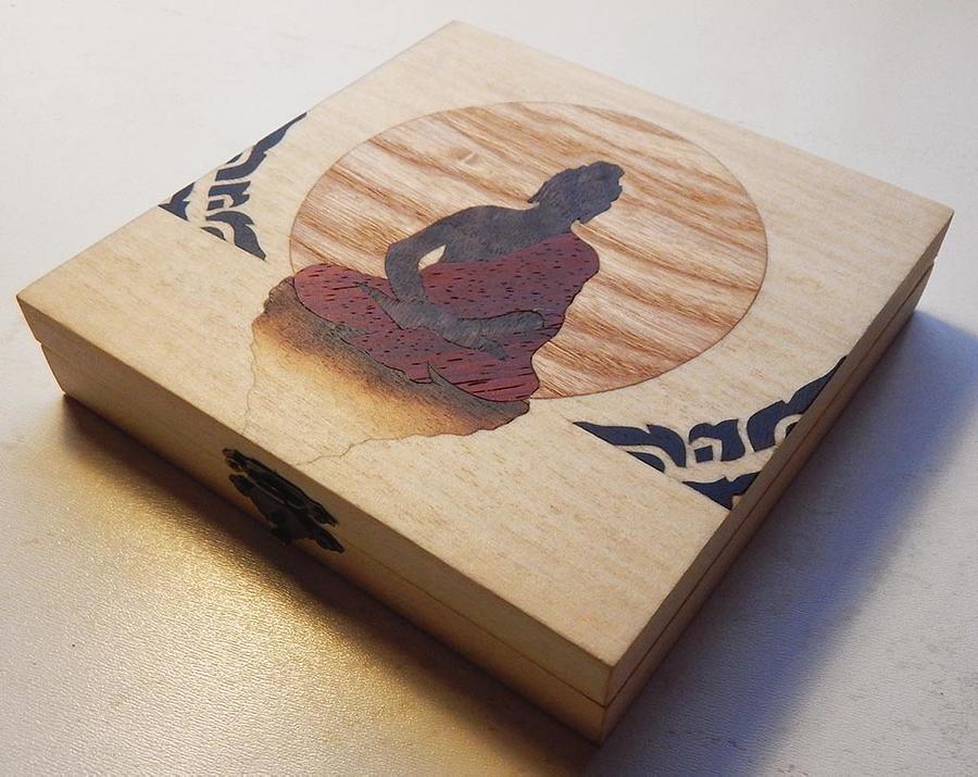 Buddha marquetry wooden box