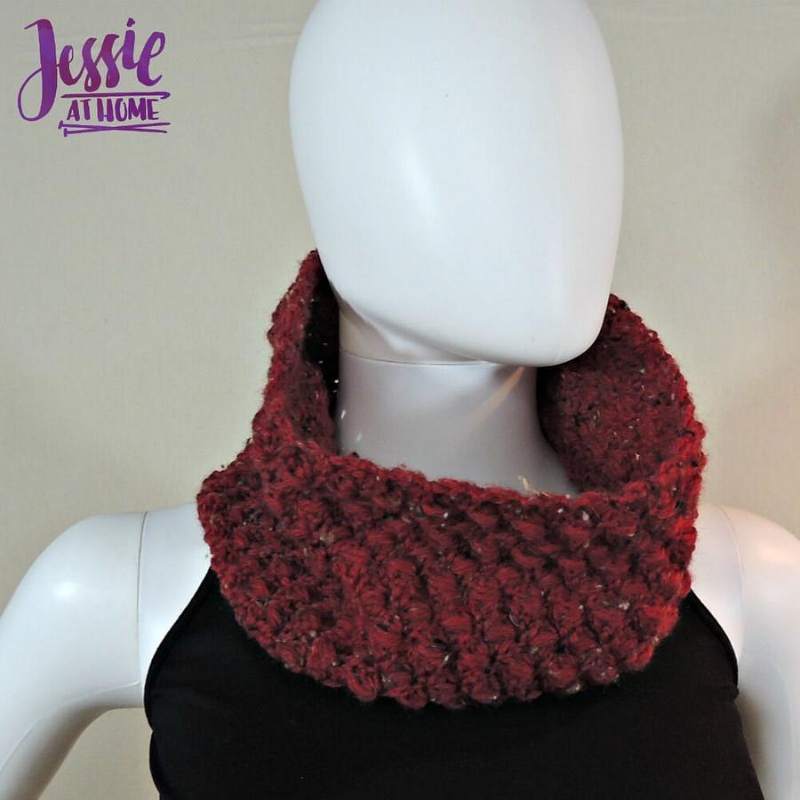 Puffed Shells Cowl