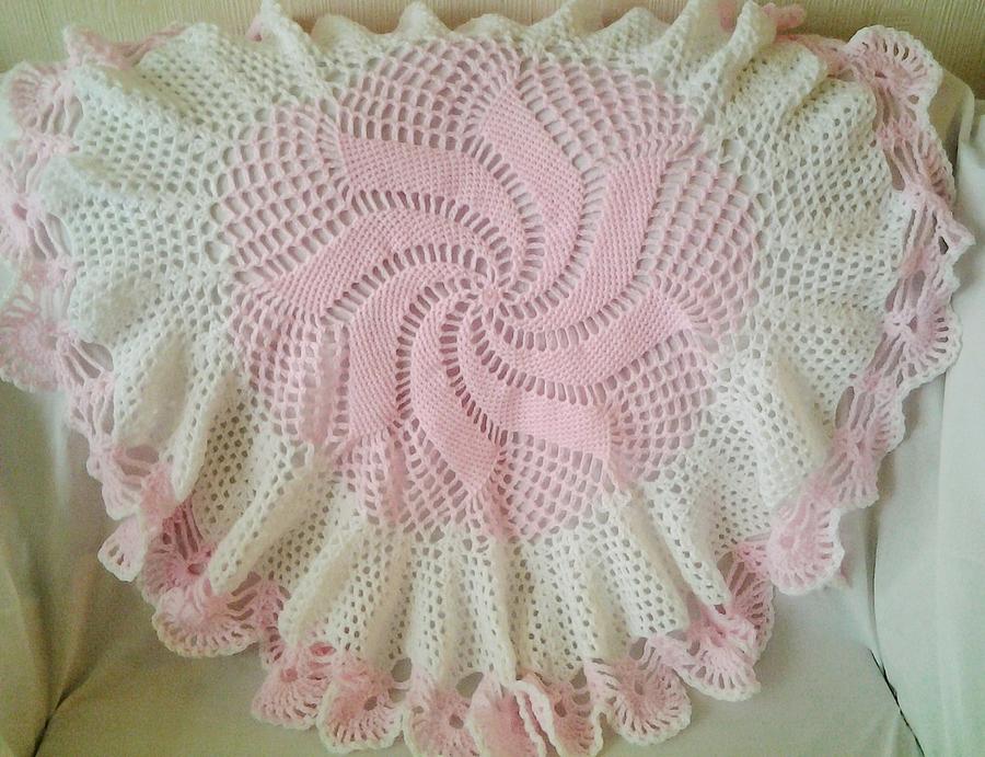 Pink and white windmill shawl