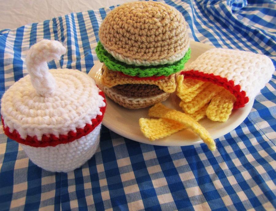 Fast Food Cheeseburger Set