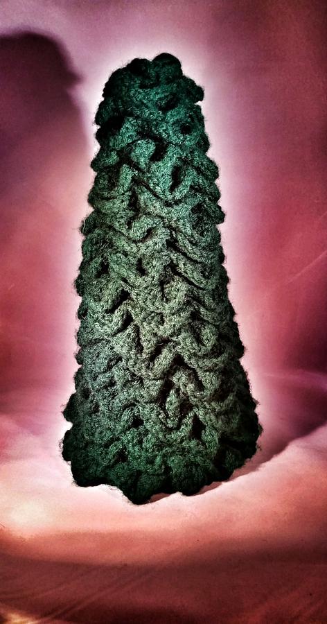 Crocodile Stitch Christmas Tree