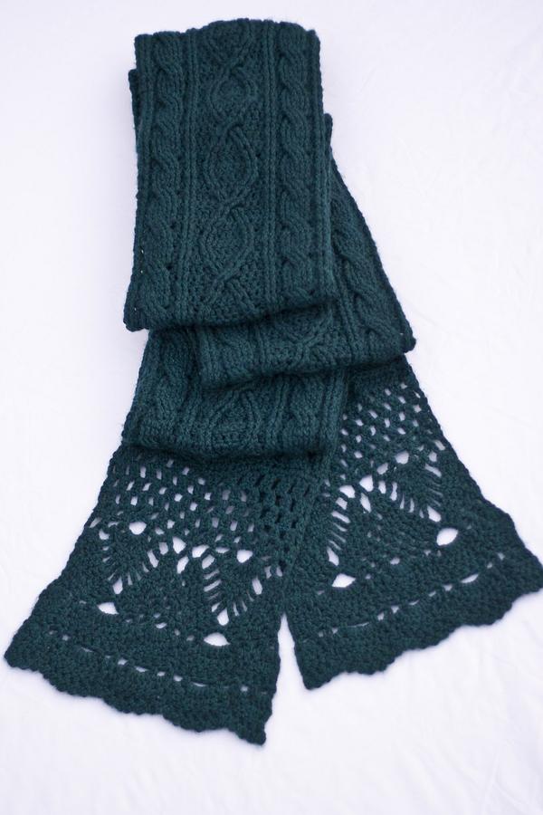 Helen Cable Scarf