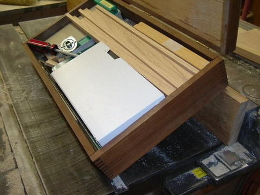 Leigh finger and dovetail jig box