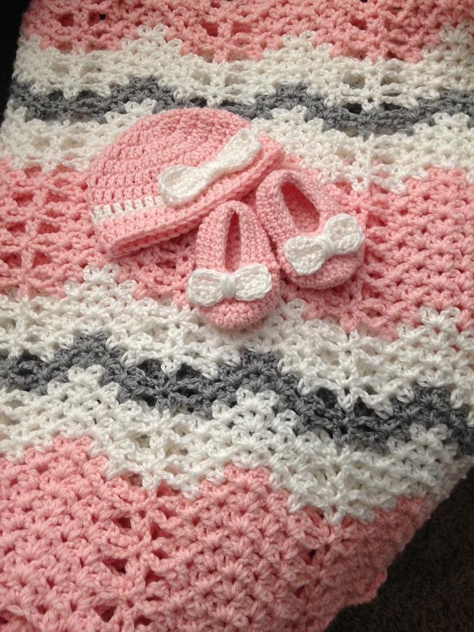 Chevron Baby Blanket with Hat & Booties