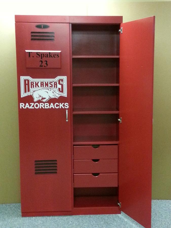 Razorback Sports Lockers