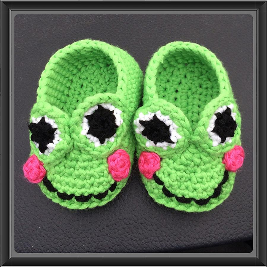 Frog Baby Booties