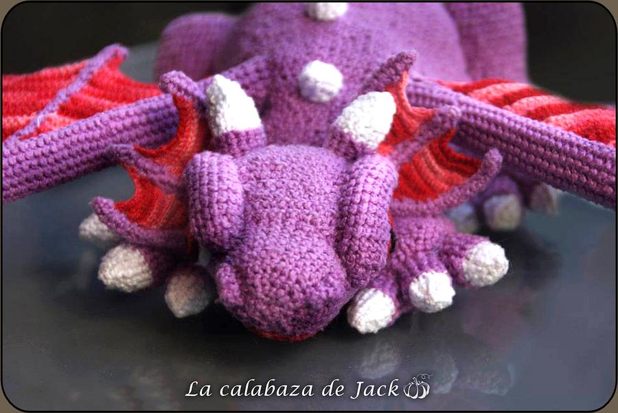 Purple Crochet Dragon - La Calabaza de Jack