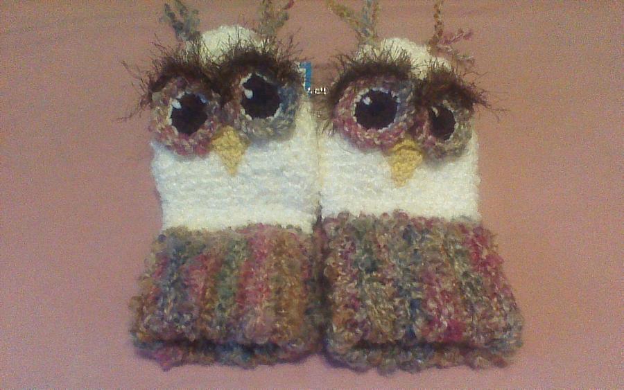 Winking Owl hat & mitts set