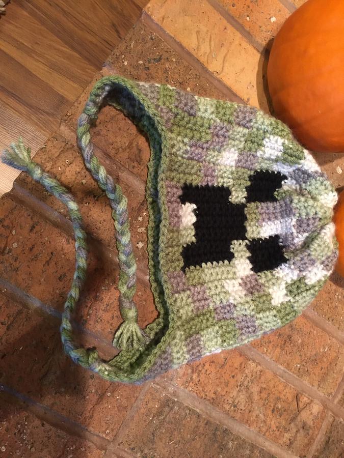 Graph Creeper Hat