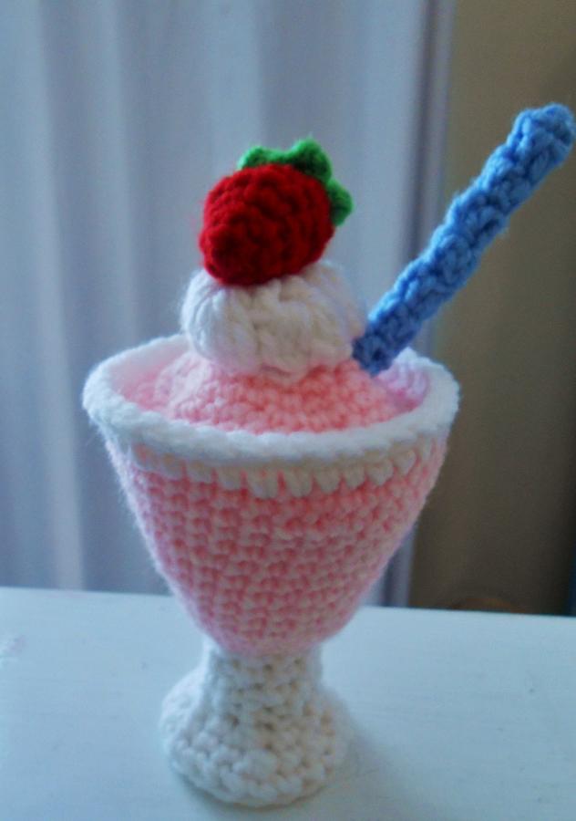 Creamy Strawberry Milkshake