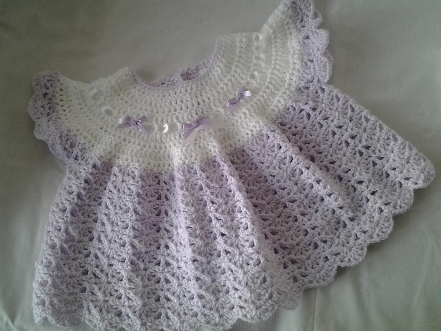 Angel top and frilled hat 