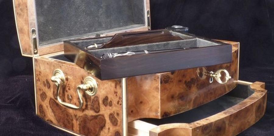 Walnut Fountain Pen Box