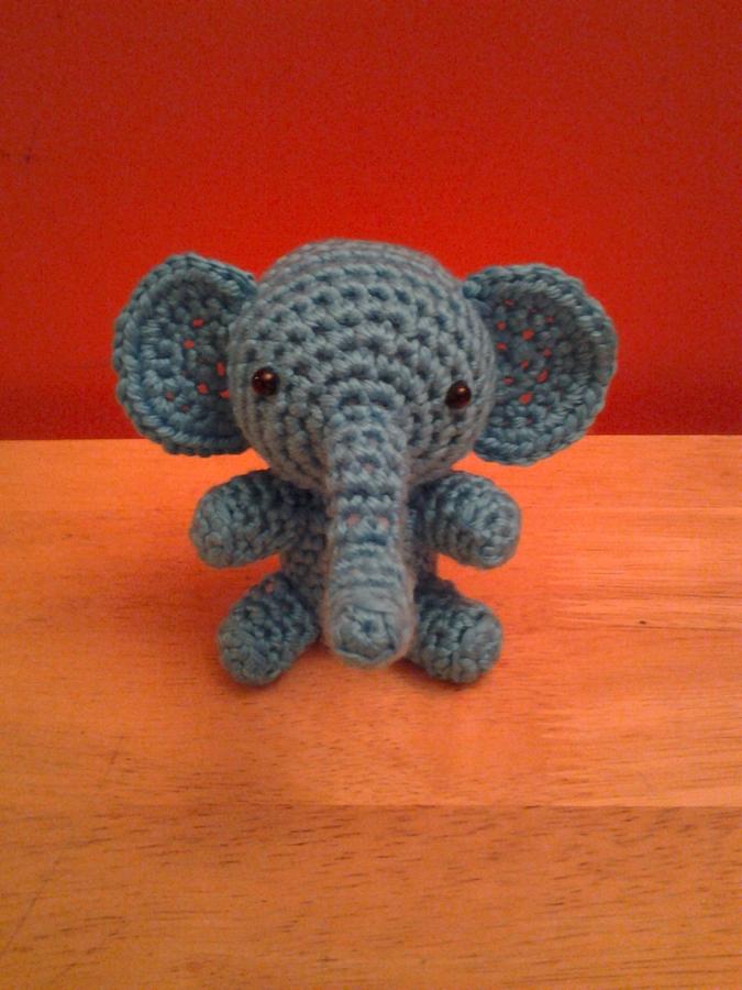 Edgar the Elephant - Rattle