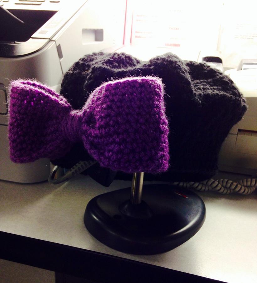 Slouchy hat with big bow for preschooler.  :)