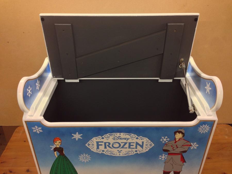 Disney frozen toy box