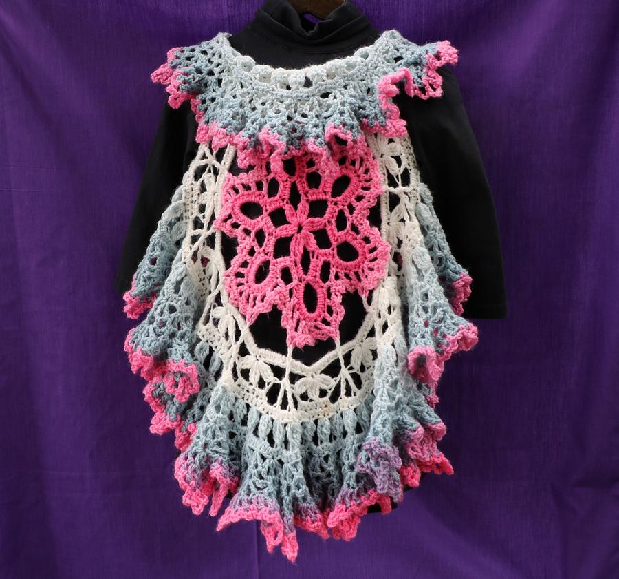 Circle Vest in Lion Brand Mandala in Unicorn