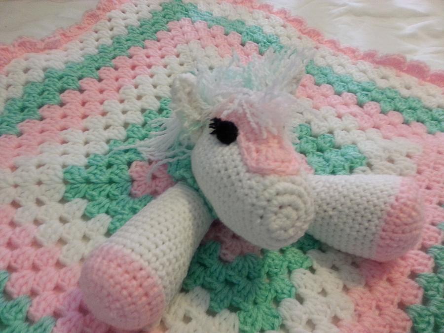 Horsey Lovey Blanket