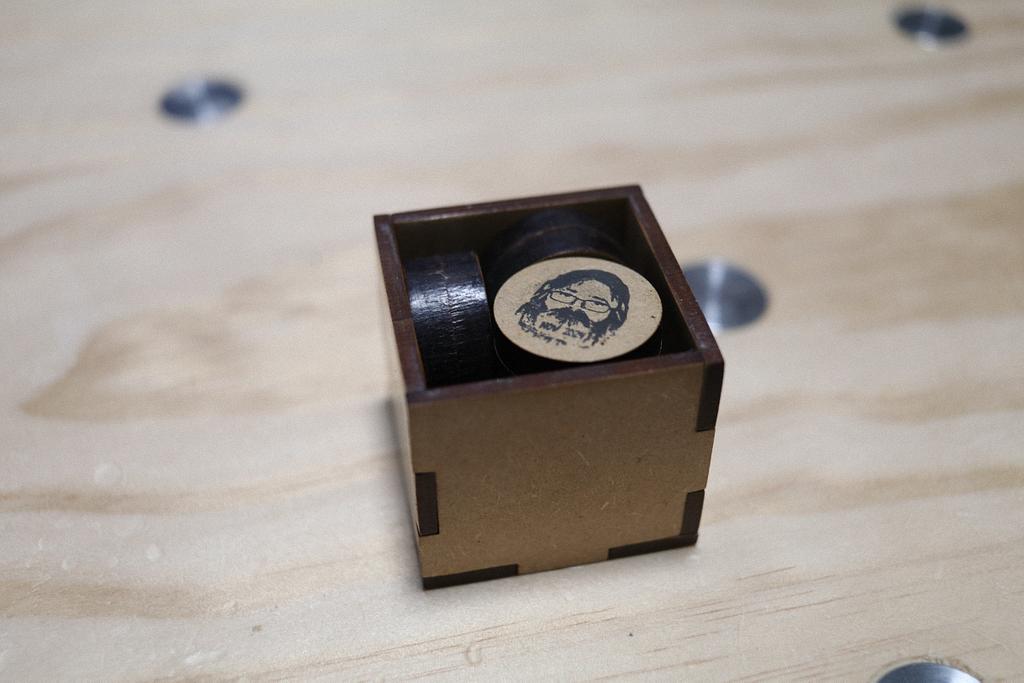 6 Disc Box Puzzle. - Woodworking Project by LIttleBlackDuck