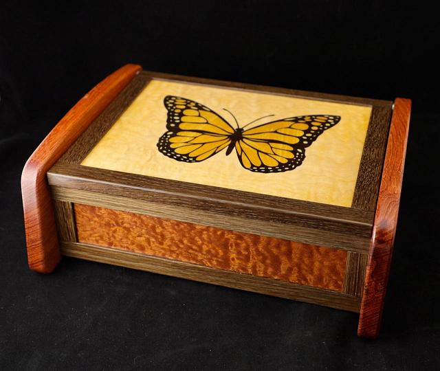 Butterfly Boxwood Pattern The Monarch Butterfly Box - Woodworking Project by SplinterGroup ...