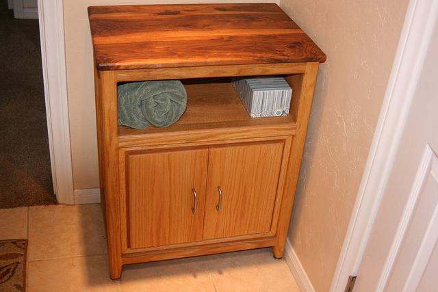 small bathroom cabinet - Woodworking Project by Pottz - Craftisian